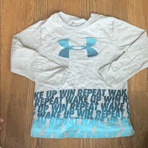 Under Armour long sleeve t shirt size 5